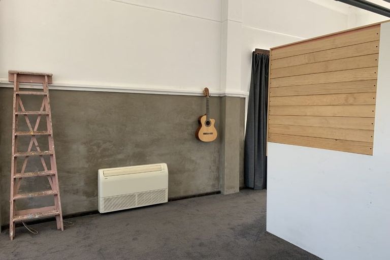 Photo of property in 150j Kaikorai Valley Road, Glenross, Dunedin, 9011