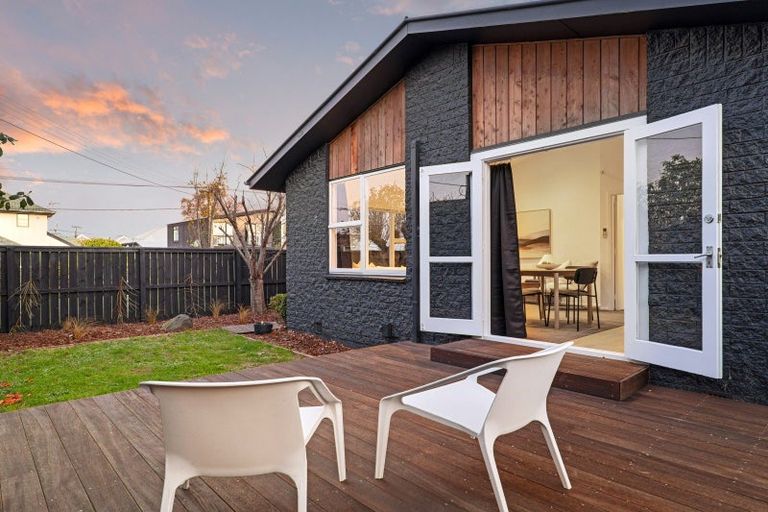 Photo of property in 111 Packe Street, Edgeware, Christchurch, 8013