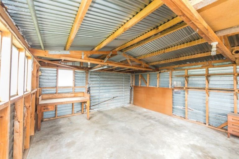 Photo of property in 31 Titoki Street, Castlecliff, Whanganui, 4501