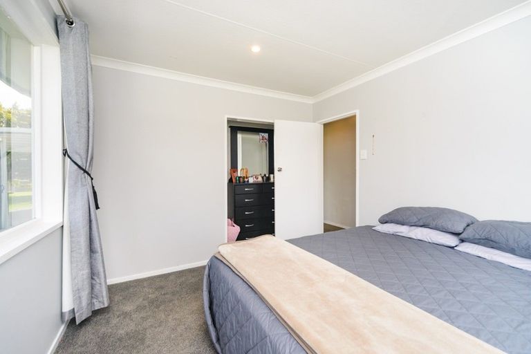 Photo of property in 42 Lincoln Street, Ashhurst, 4810
