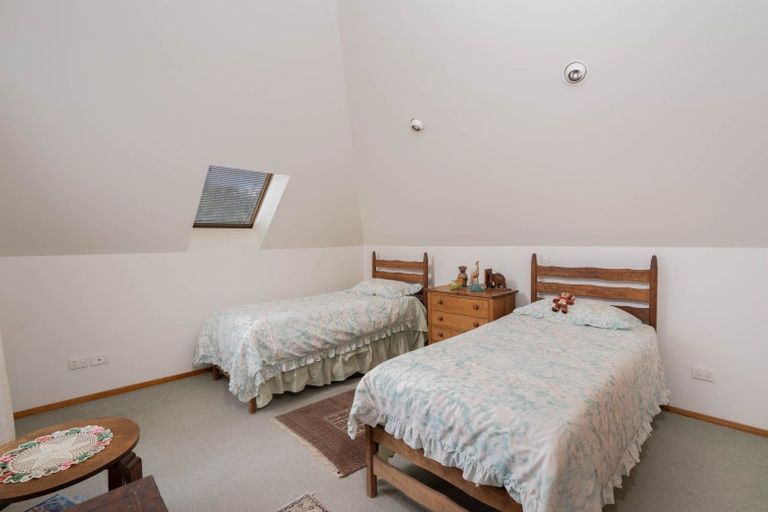 Photo of property in 58 Rokino Road, Hilltop, Taupo, 3330