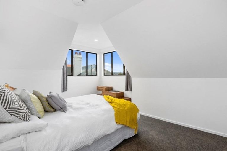 Photo of property in 2 Mornington Road, Balaclava, Dunedin, 9011