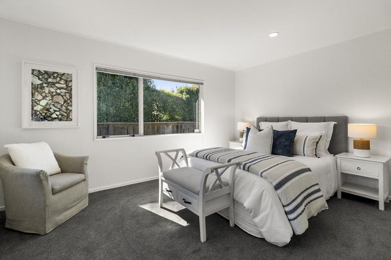 Photo of property in 1/11 Milton Road, Orewa, 0931