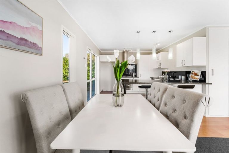 Photo of property in 31 Scott Road, Stanmore Bay, Whangaparaoa, 0932