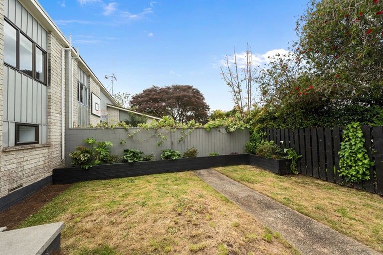 Photo of property in 28 Sunnyhills Avenue, Glenview, Hamilton, 3206