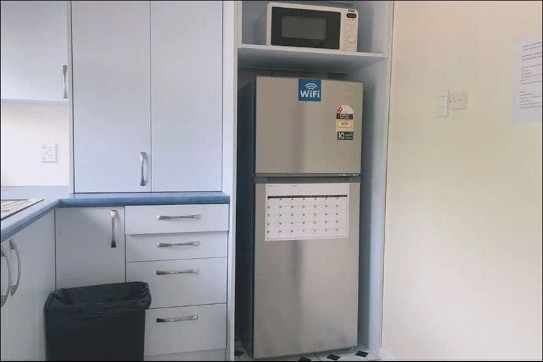 Photo of property in 1/5 Kowhai Street, Naenae, Lower Hutt, 5011