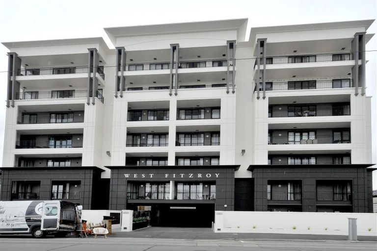 Photo of property in West Fitzroy, 6l/66 Armagh Street, Christchurch Central, Christchurch, 8013