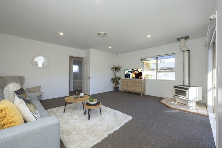 Photo of property in 19 Merlot Heights, Huapai, Kumeu, 0810