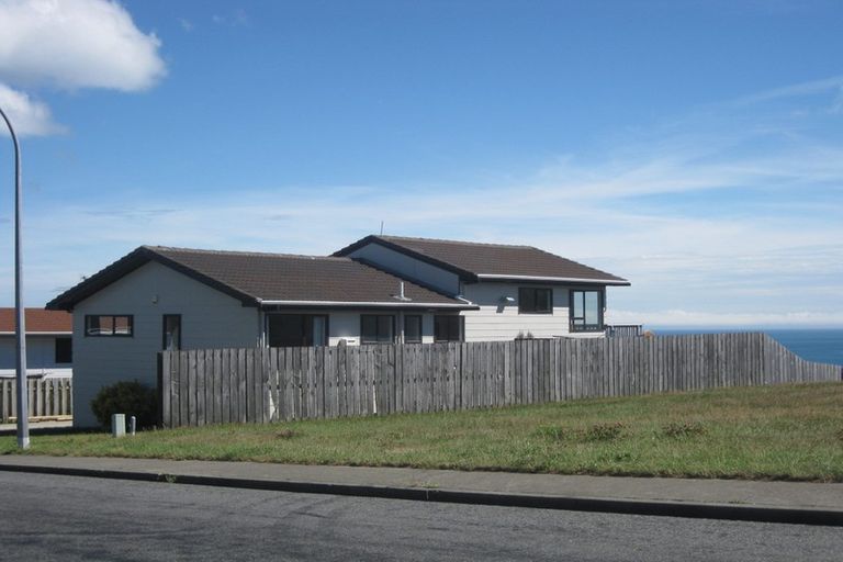 Photo of property in 87b Frobisher Street, Island Bay, Wellington, 6023