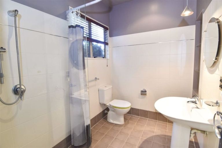 Photo of property in 6 Hogarth Lane, Burnside, Christchurch, 8053