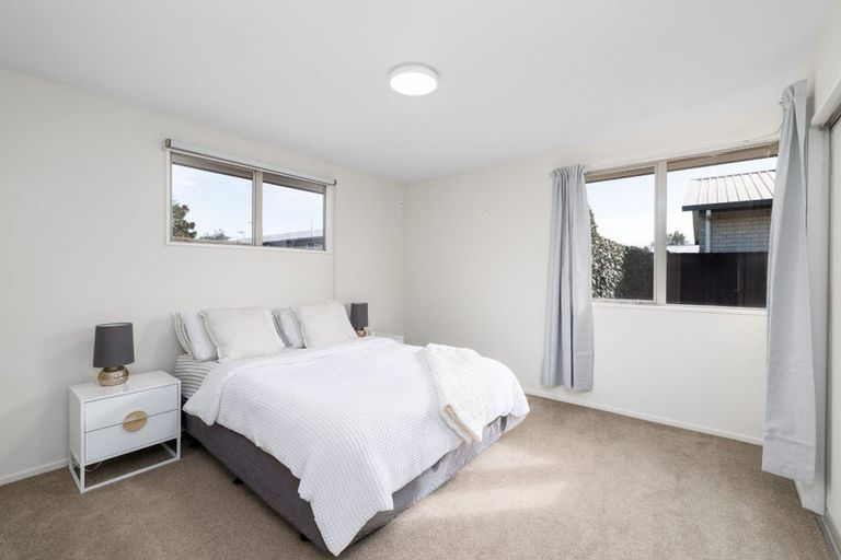 Photo of property in 183 Estuary Road, South New Brighton, Christchurch, 8062