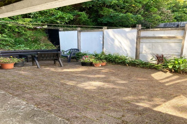 Photo of property in 26a Ranelagh Street, Karori, Wellington, 6012