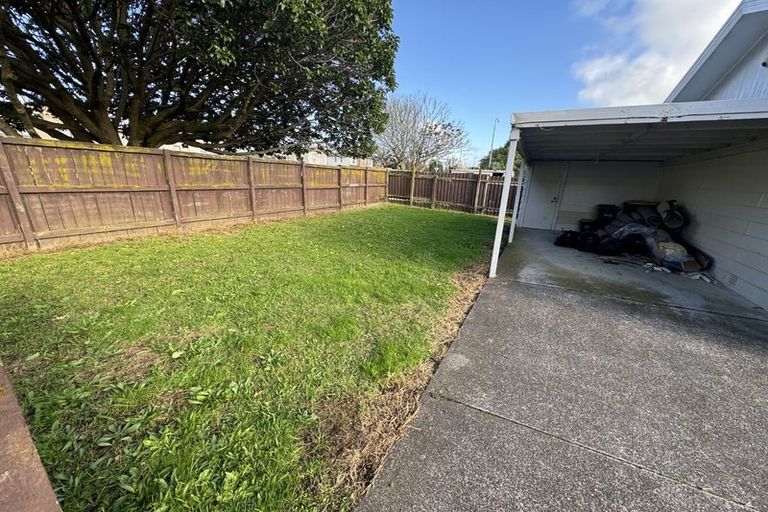 Photo of property in 1/327 Weymouth Road, Weymouth, Auckland, 2103