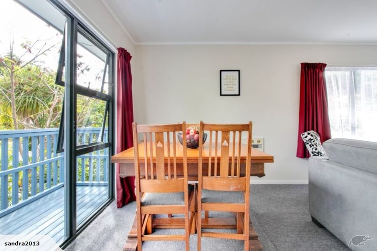 Photo of property in 22 Milton Road, Bluff Hill, Napier, 4110