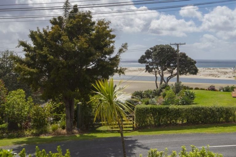 Photo of property in 6 Cheviot Street, Mangawhai Heads, Mangawhai, 0505