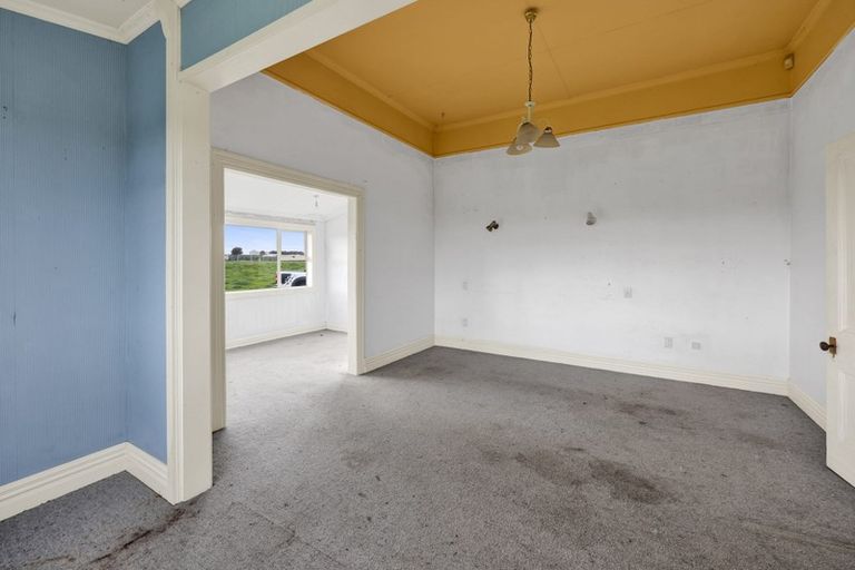 Photo of property in 41 County Drive, Hawera, 4610