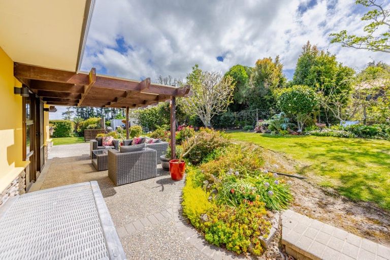 Photo of property in 205 Poraiti Road, Poraiti, Napier, 4182