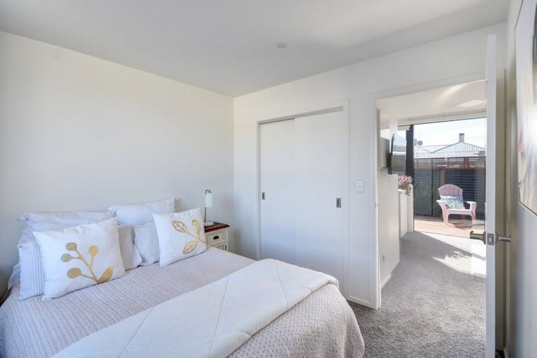 Photo of property in 1b Dey Street, Mosgiel, 9024