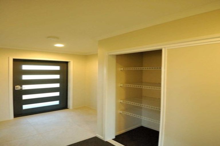 Photo of property in 19 Pakohe Street, Pegasus, 7612