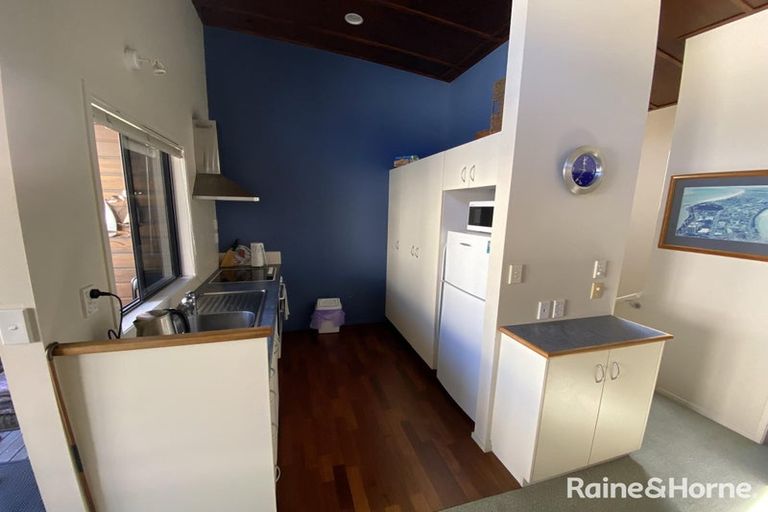 Photo of property in 36n Maunganui Road, Mount Maunganui, 3116