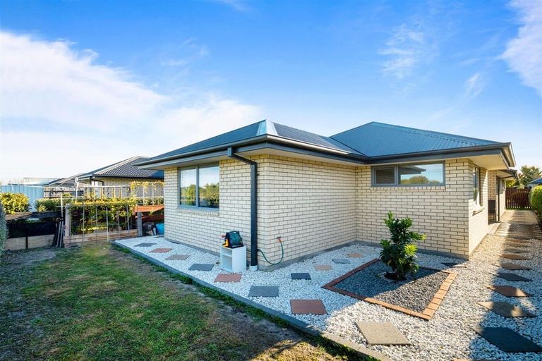 Photo of property in 9 Charente Way, Yaldhurst, Christchurch, 8042