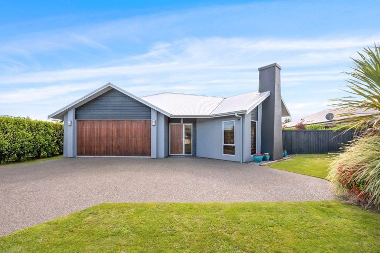 Photo of property in 60 Montgomery Crescent, Kinloch, Taupo, 3377