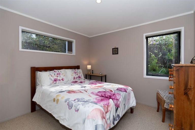 Photo of property in 206 Mazengarb Road, Paraparaumu, 5032