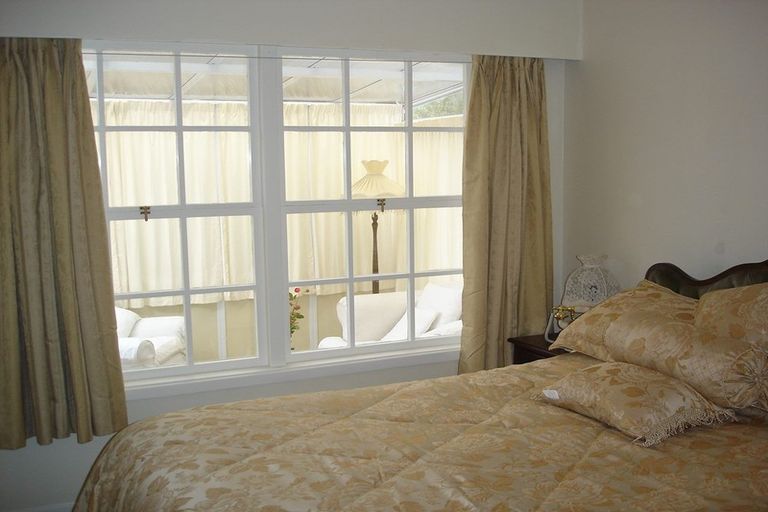 Photo of property in 1/3 Tuirau Place, Ilam, Christchurch, 8041