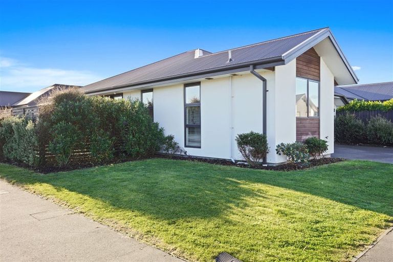 Photo of property in 21 Gartrell Road, Wigram, Christchurch, 8042