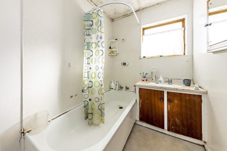 Photo of property in 1/96 Fitzroy Street, Papatoetoe, Auckland, 2104