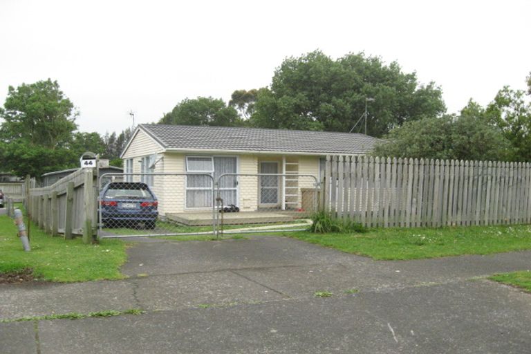 Photo of property in 46 Bader Drive, Mangere, Auckland, 2022