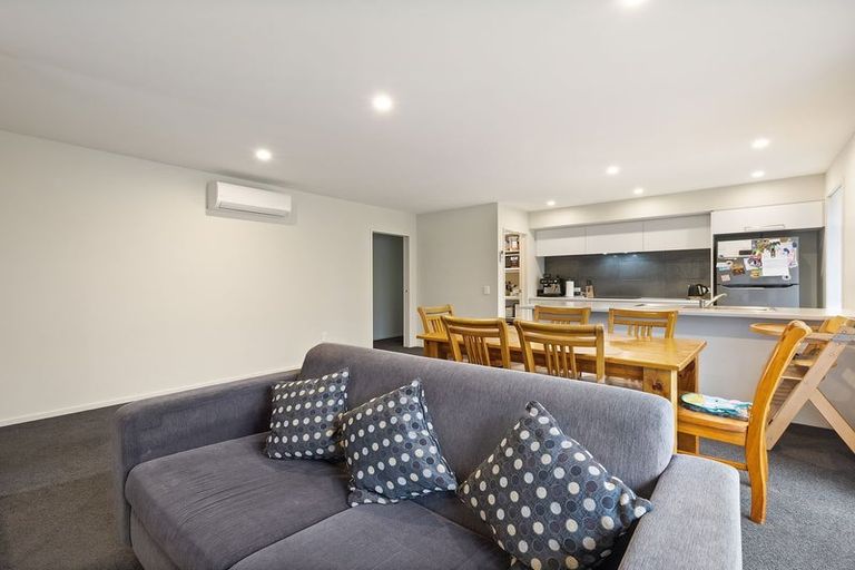 Photo of property in 1 Keeper Close, Woodend, 7610