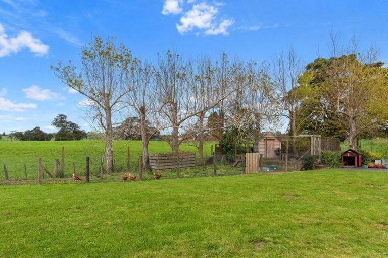 Photo of property in 30 Oregon Park, Dairy Flat, Albany, 0792