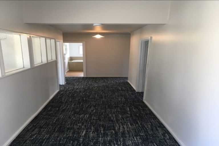 Photo of property in 45 Cuffs Road, Wainoni, Christchurch, 8061