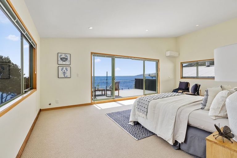 Photo of property in 10 Ocean Parade, Pukerua Bay, 5026