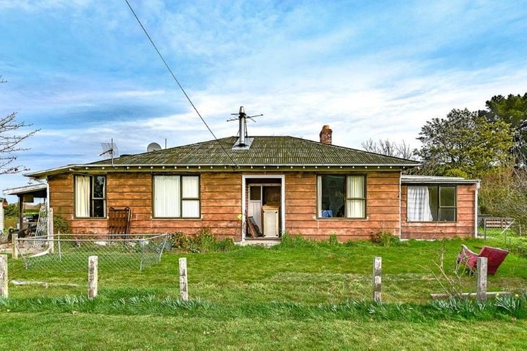 Photo of property in 3127 Coaltrack Road, Coalgate, 7673