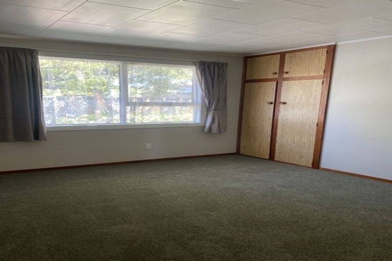 Photo of property in 14 Gibson Drive, Hornby, Christchurch, 8042