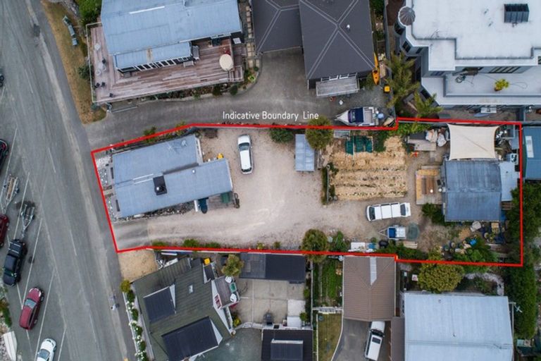 Photo of property in 102 Point Road, Monaco, Nelson, 7011