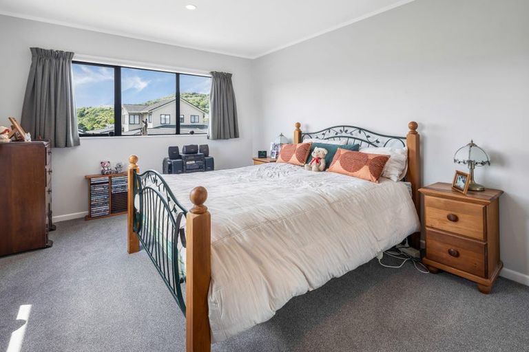 Photo of property in 5 Bay Lair Grove, Island Bay, Wellington, 6023