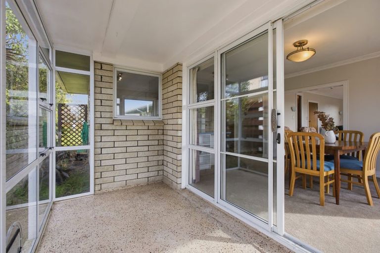 Photo of property in 34 Truby King Street, Merrilands, New Plymouth, 4312
