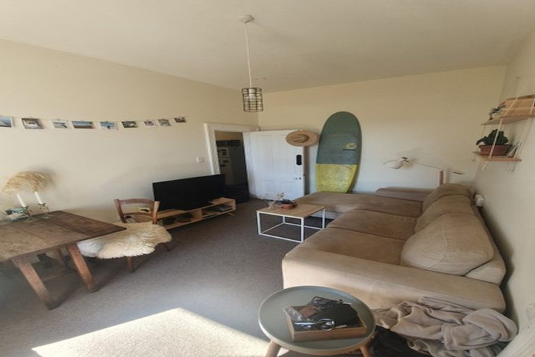 Photo of property in 22 Scarborough Terrace, Mount Victoria, Wellington, 6011