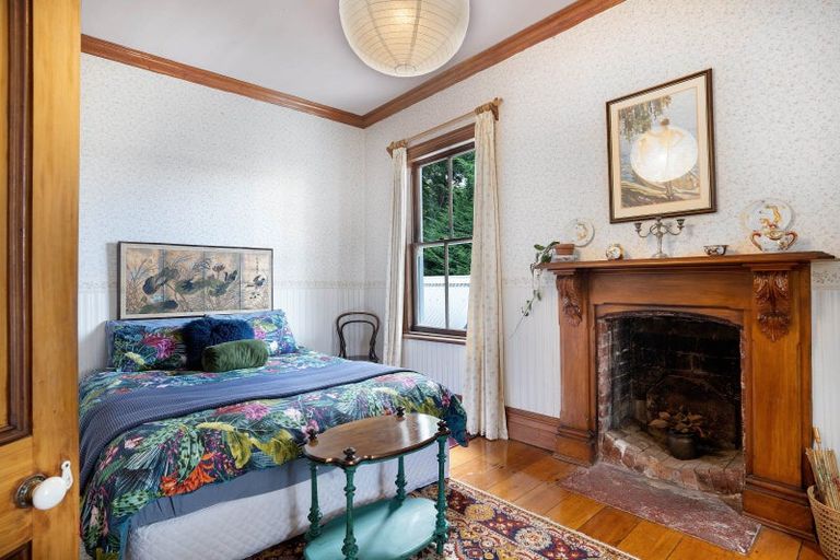 Photo of property in 129 Main Street, Greytown, 5712