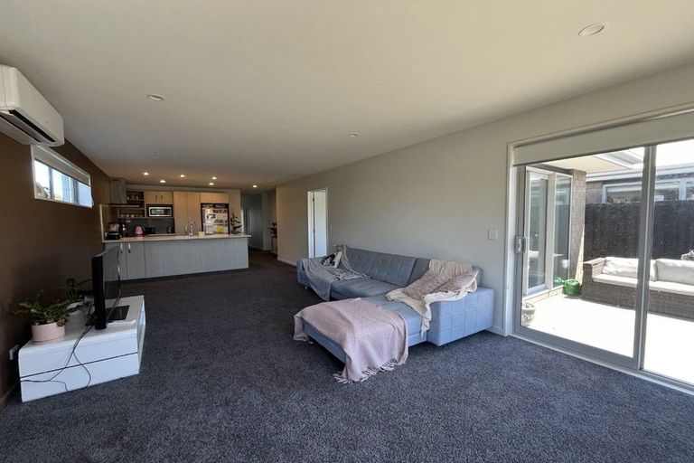 Photo of property in 38 Horoeka Street, Russley, Christchurch, 8042