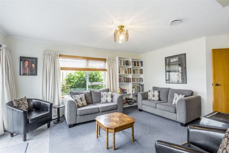 Photo of property in 84 Bay View Road, South Dunedin, Dunedin, 9012