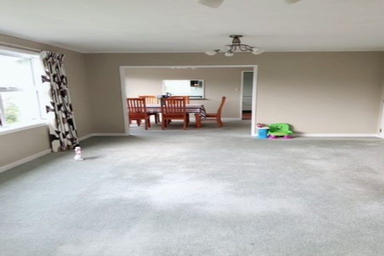 Photo of property in 14 Old Coach Road, Johnsonville, Wellington, 6037