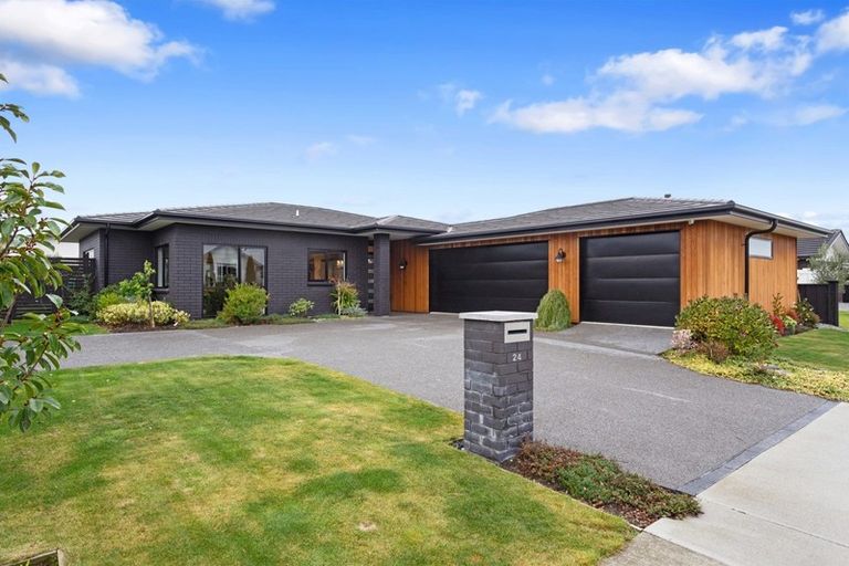 Photo of property in 24 Pahua Street, Pegasus, 7612