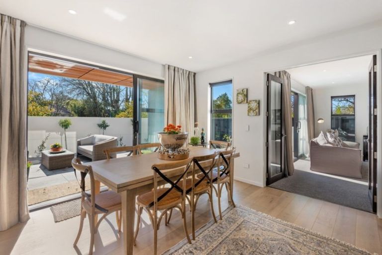 Photo of property in 20 Wai-iti Terrace, Burnside, Christchurch, 8053