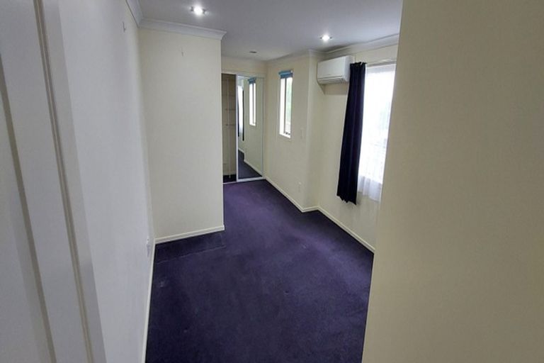 Photo of property in 72a Sheridan Terrace, Johnsonville, Wellington, 6037
