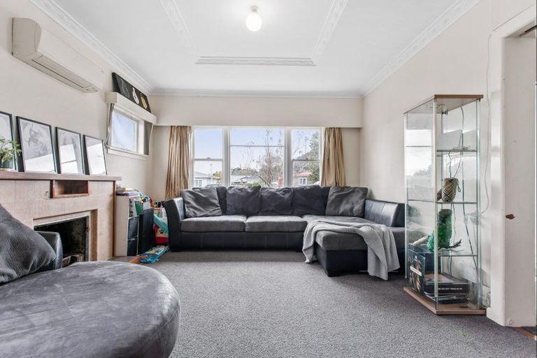 Photo of property in 101 De Lautour Road, Inner Kaiti, Gisborne, 4010