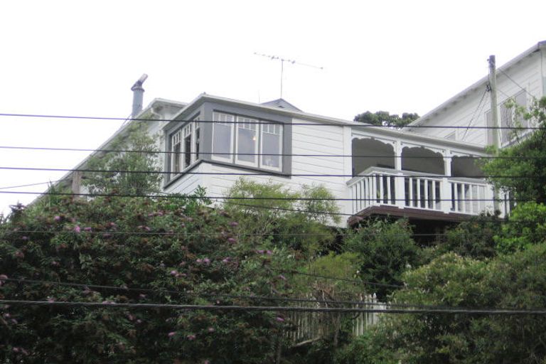 Photo of property in 309 Ohiro Road, Brooklyn, Wellington, 6021